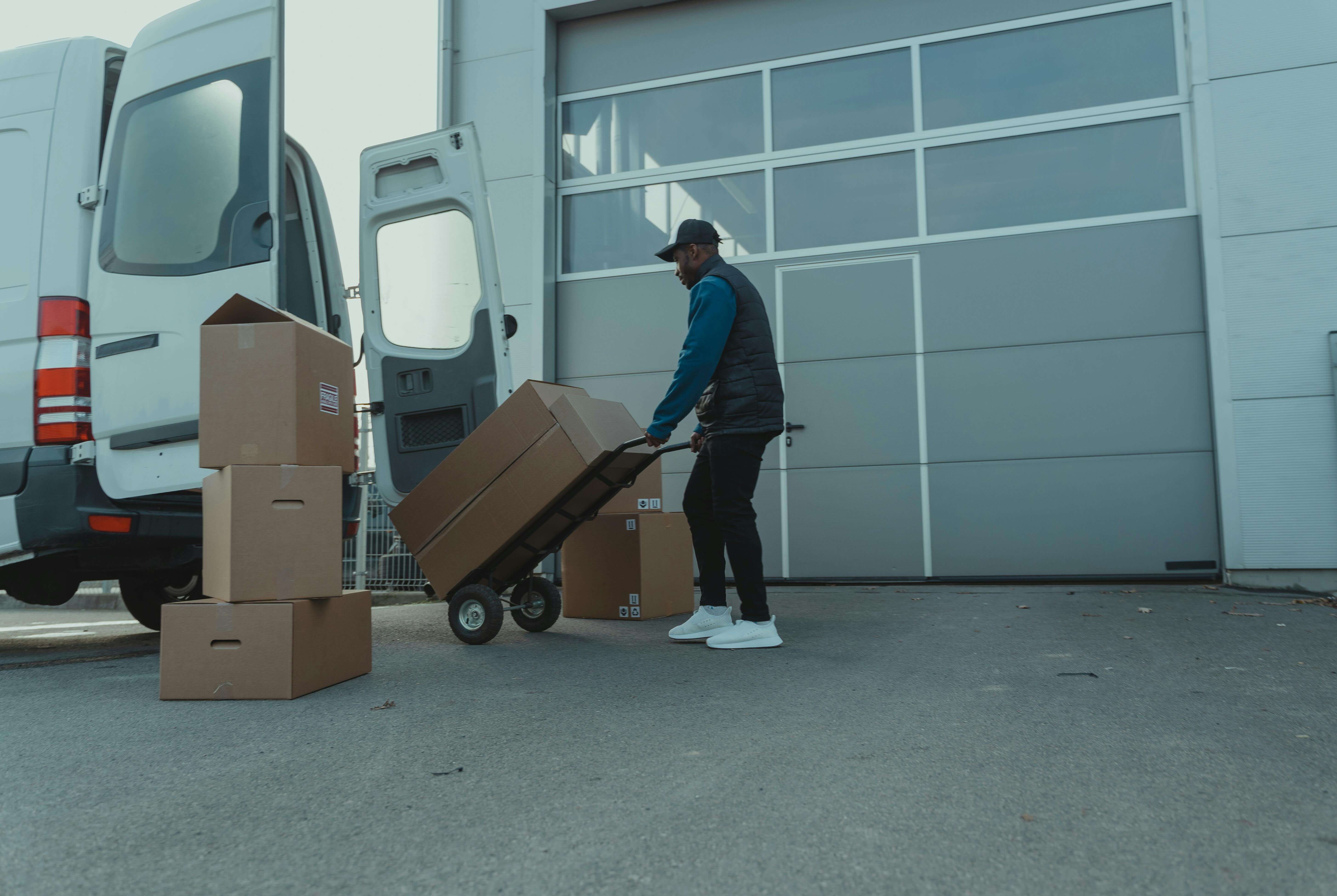 Logistická podpora dodávek